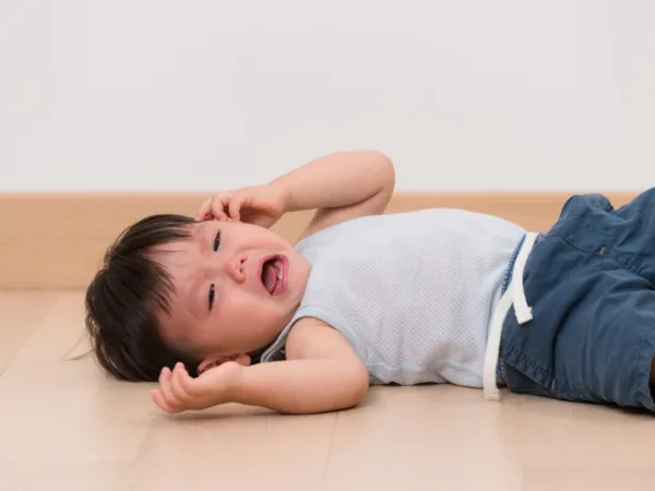 Khủng hoảng tuổi lên 3 là gì?