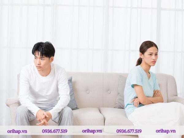 Nhàm chán và áp lực trong hôn nhân có thể khiến chồng bạn hoài niệm về quá khứ với người cũ