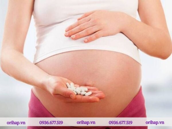Một số loại thuốc sử dụng trong thai kỳ có thể là nguyên nhân gây ra tự kỷ ở trẻ
