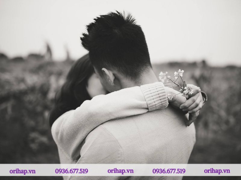 Người yêu cũ luôn là một bóng hình trong quá khứ mà đôi khi khó lòng quên được