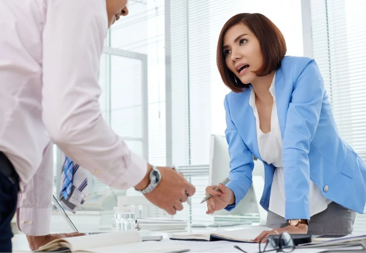 Người nhóm D trong môi trường làm việc